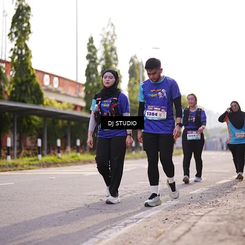 Runner Photo 8385440