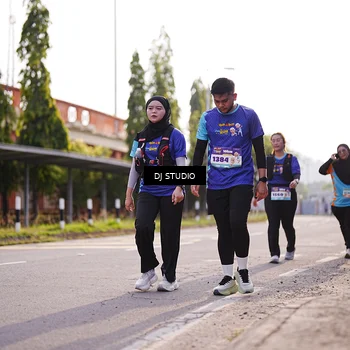 Runner Photo 8385444