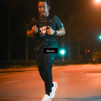 Runner Photo 8385447