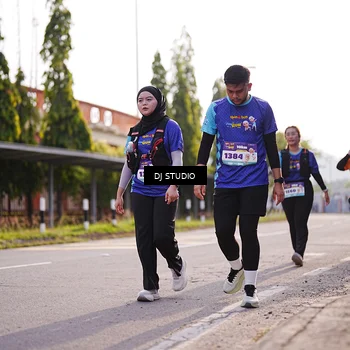 Runner Photo 8385462