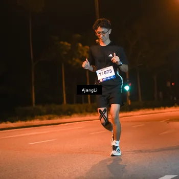 Runner Photo 8385472
