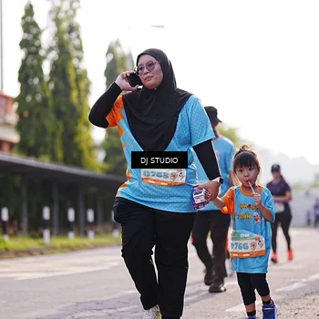 Runner Photo 8385491