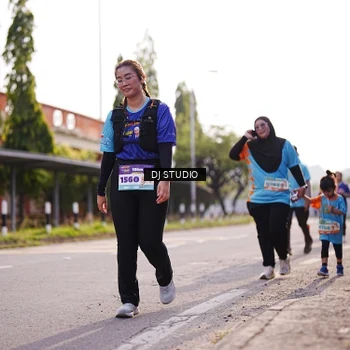Runner Photo 8385492