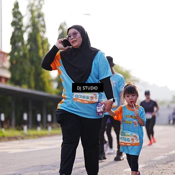 Runner Photo 8385496