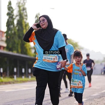 Runner Photo 8385499