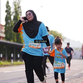 Runner Photo 8385501