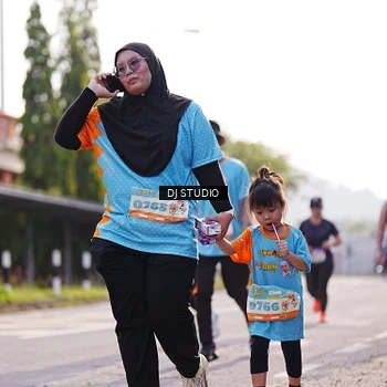 Runner Photo 8385502