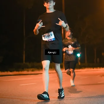 Runner Photo 8385507