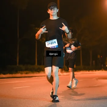 Runner Photo 8385508