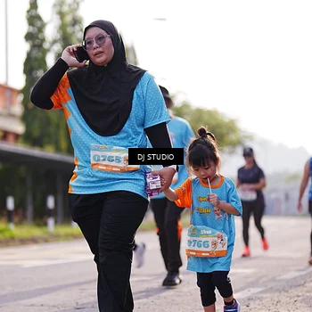 Runner Photo 8385511