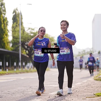 Runner Photo 8385515