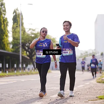 Runner Photo 8385517