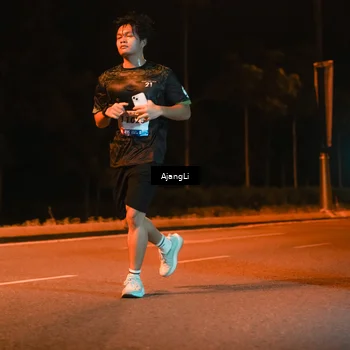 Runner Photo 8385522