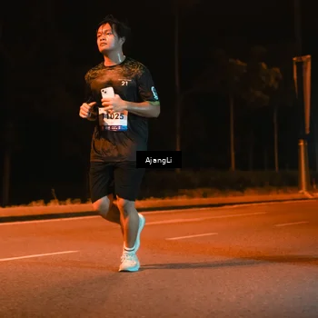 Runner Photo 8385531