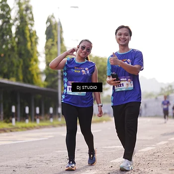 Runner Photo 8385534