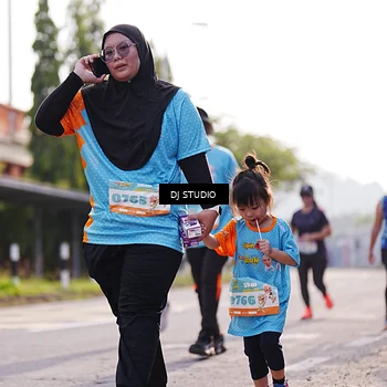 Runner Photo 8385535