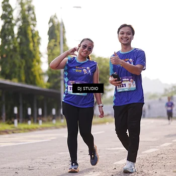 Runner Photo 8385544
