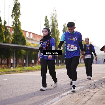Runner Photo 8385549