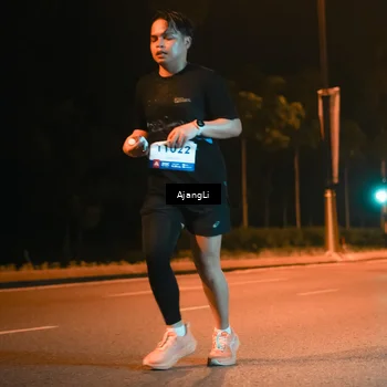 Runner Photo 8385555