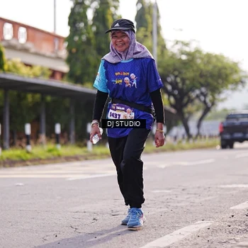 Runner Photo 8385580