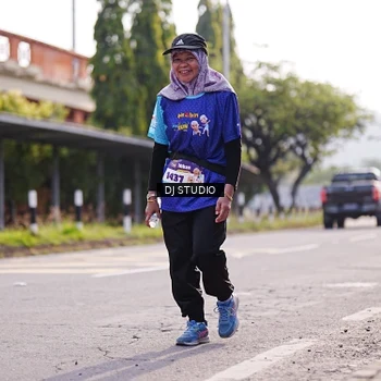 Runner Photo 8385581
