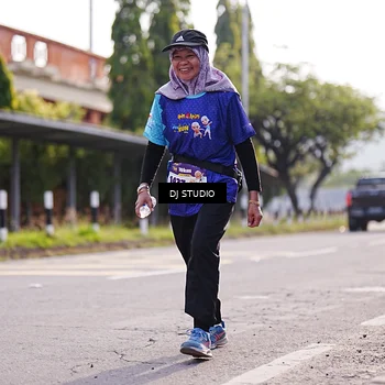 Runner Photo 8385585
