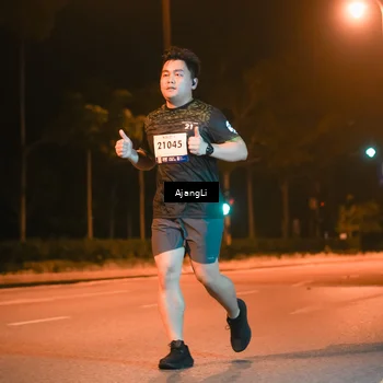 Runner Photo 8385598