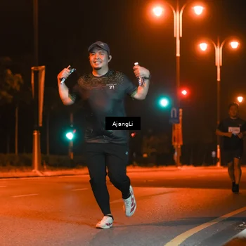 Runner Photo 8385599