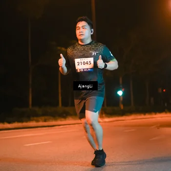 Runner Photo 8385600