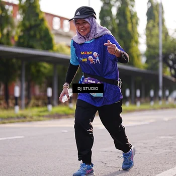 Runner Photo 8385604