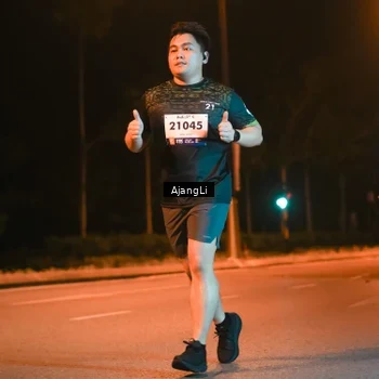 Runner Photo 8385605