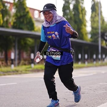 Runner Photo 8385606