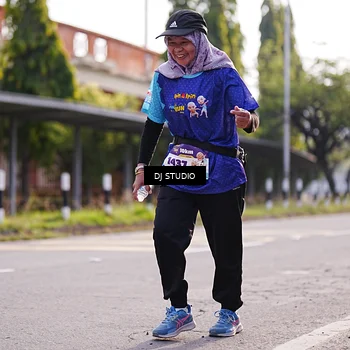 Runner Photo 8385610