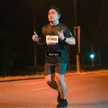 Runner Photo 8385618