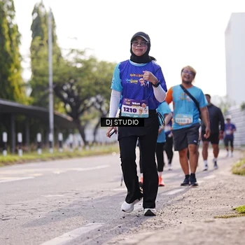 Runner Photo 8385622
