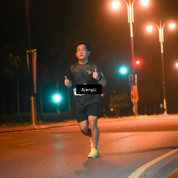 Runner Photo 8385624