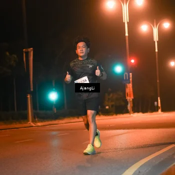 Runner Photo 8385625