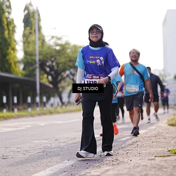Runner Photo 8385626