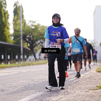 Runner Photo 8385627