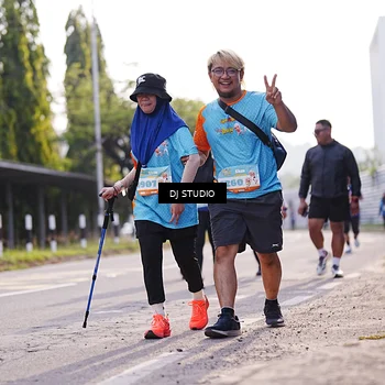 Runner Photo 8385652