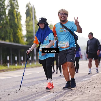 Runner Photo 8385663