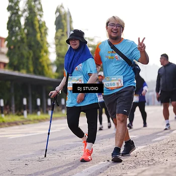 Runner Photo 8385671