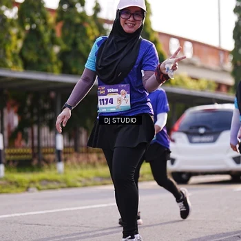 Runner Photo 8385672