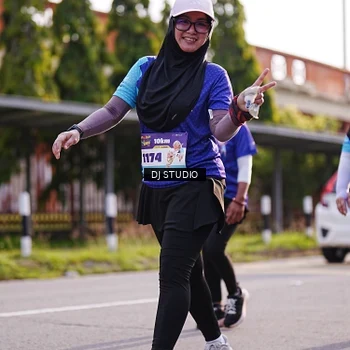 Runner Photo 8385679