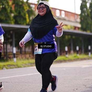 Runner Photo 8385682