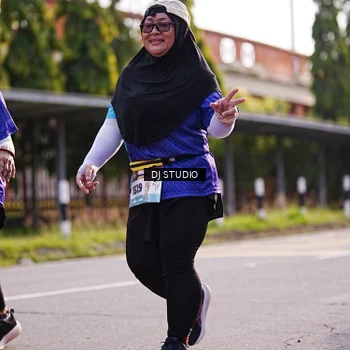 Runner Photo 8385684