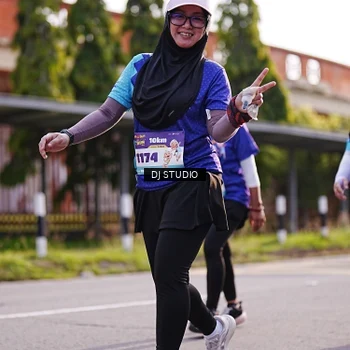 Runner Photo 8385686