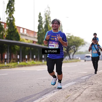 Runner Photo 8385697