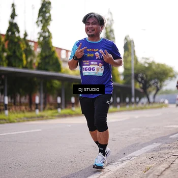 Runner Photo 8385714