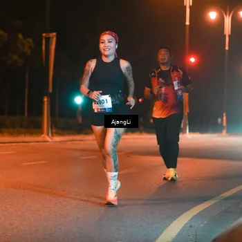 Runner Photo 8385723